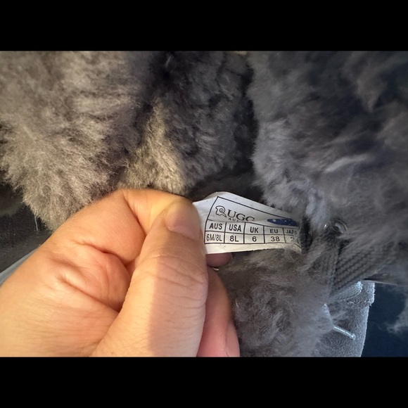 UGG boots - Picture 5 of 5